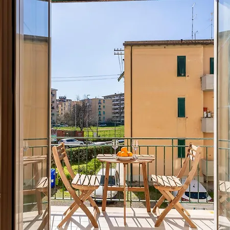 Hospital Riuniti - Lovely With Parking! *